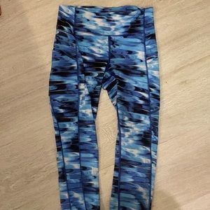 Lululemon leggings with pockets